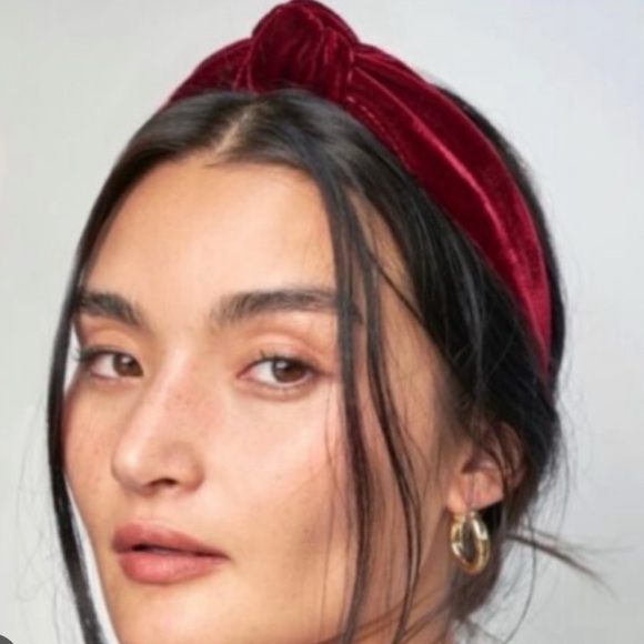 NWOT  velvet Lele Sadoughi knot headband - Picture 1 of 2